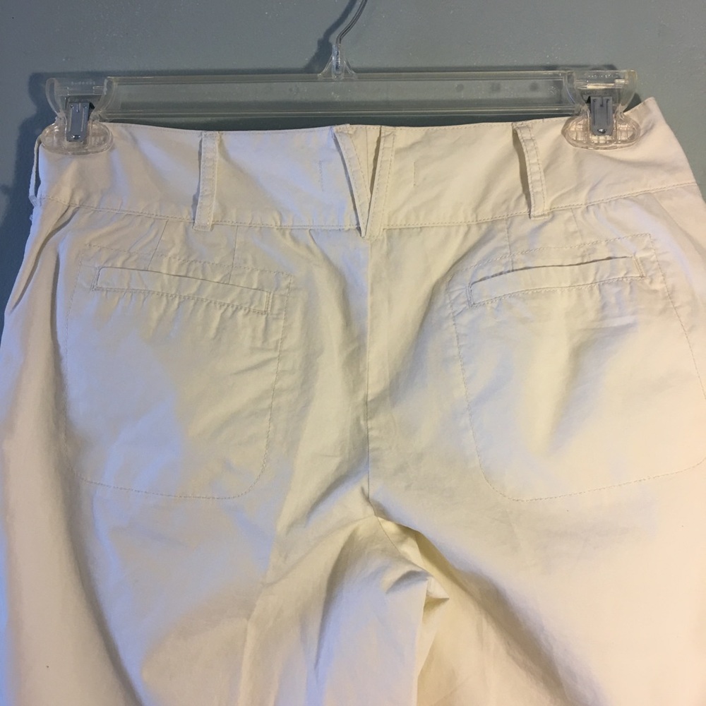 WHBM cuffed capris - Picture 4 of 8